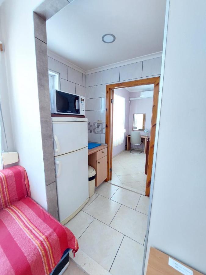 Australia Villa Makarska Eksteriør billede