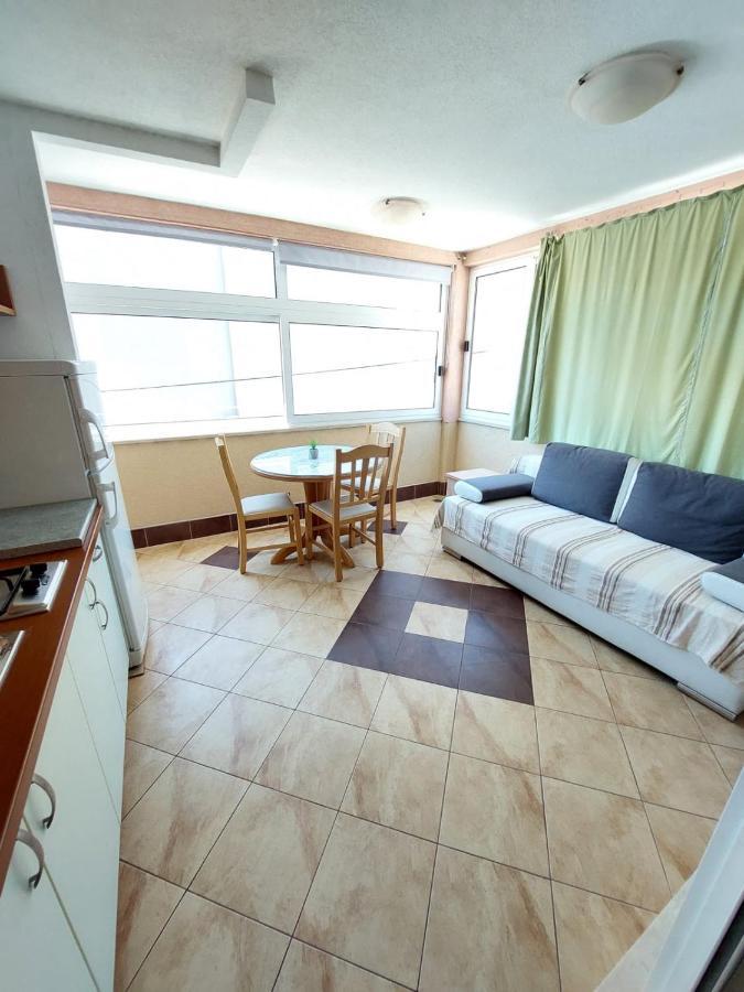Australia Villa Makarska Eksteriør billede
