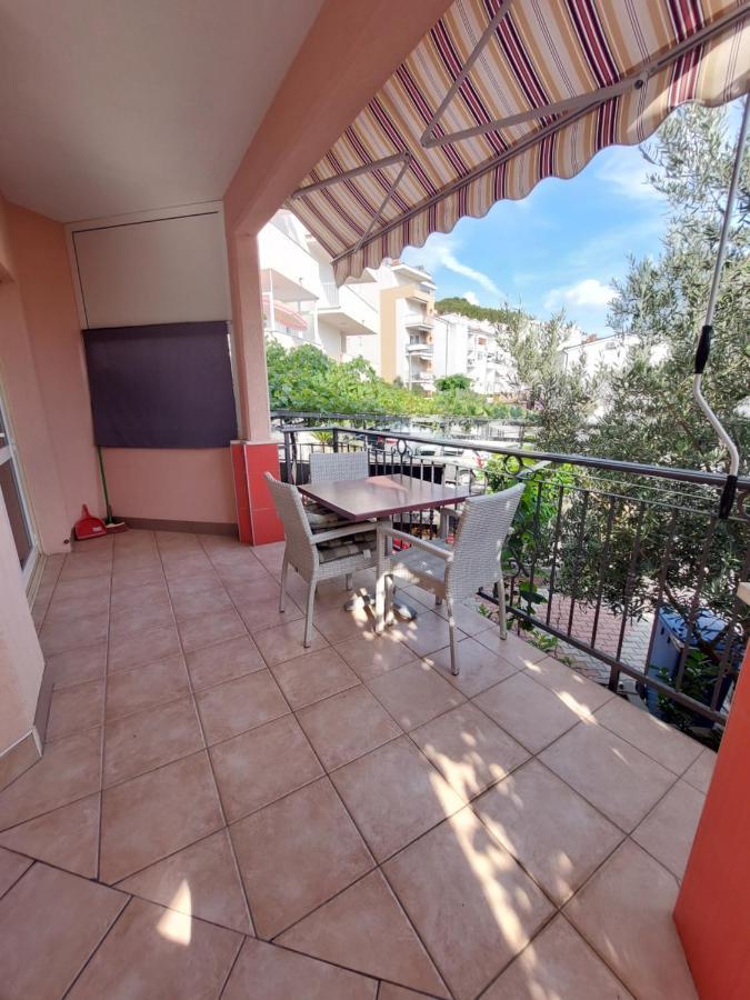 Australia Villa Makarska Eksteriør billede
